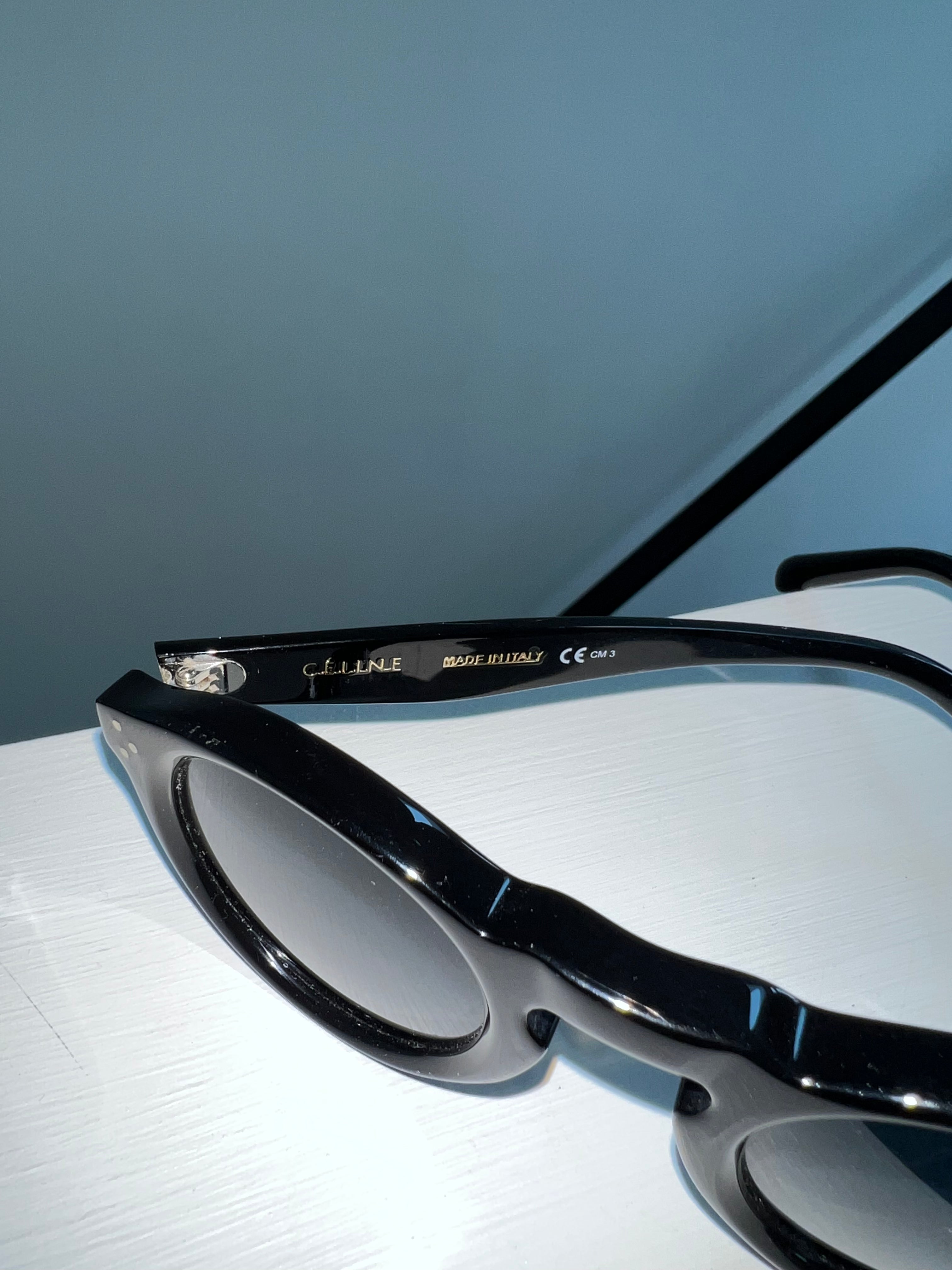 Celine bevel discount round