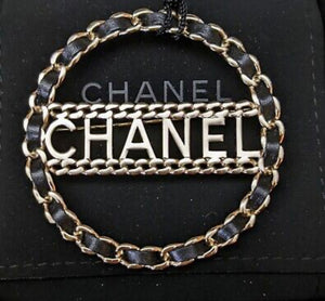 CHANEL 2018A SILVER CC LOGO WHITE CRYSTALS and PEARLS BROOCH TINY SMALL PIN